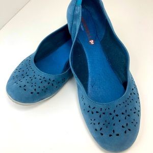 Merrell Tahoe Suede woman’s Flats sz 9